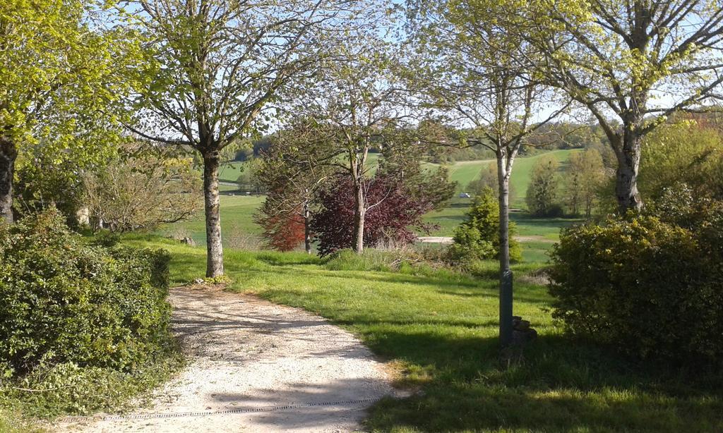 Gite De Serre Le Grand-Pressigny Exterior photo